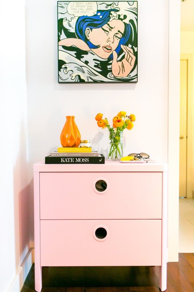 Urban jungle colorée appartement fluo multicolore