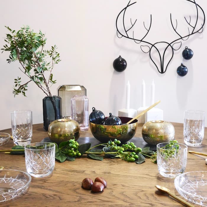 Table Noel bleu et or ClemAroundTheCorner.com