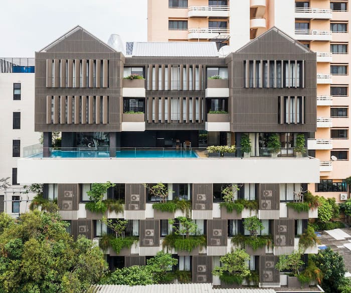 appartements à bangkok piscine bâtiment