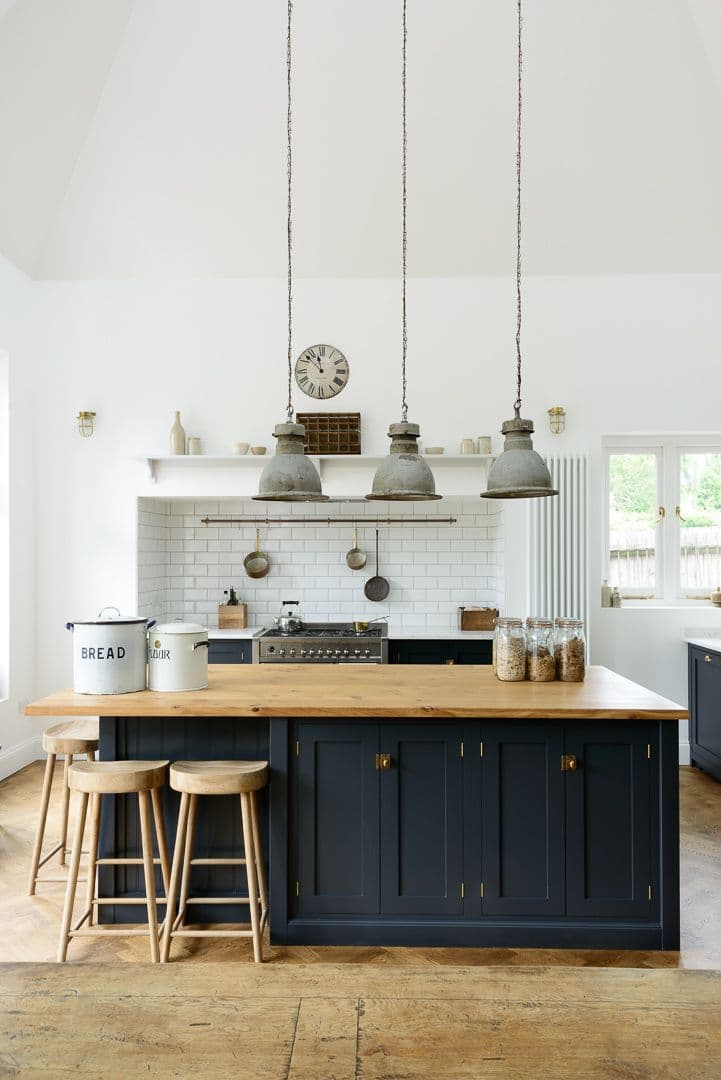 blog déco clematc ilot central bois suspension grise rétro champêtre