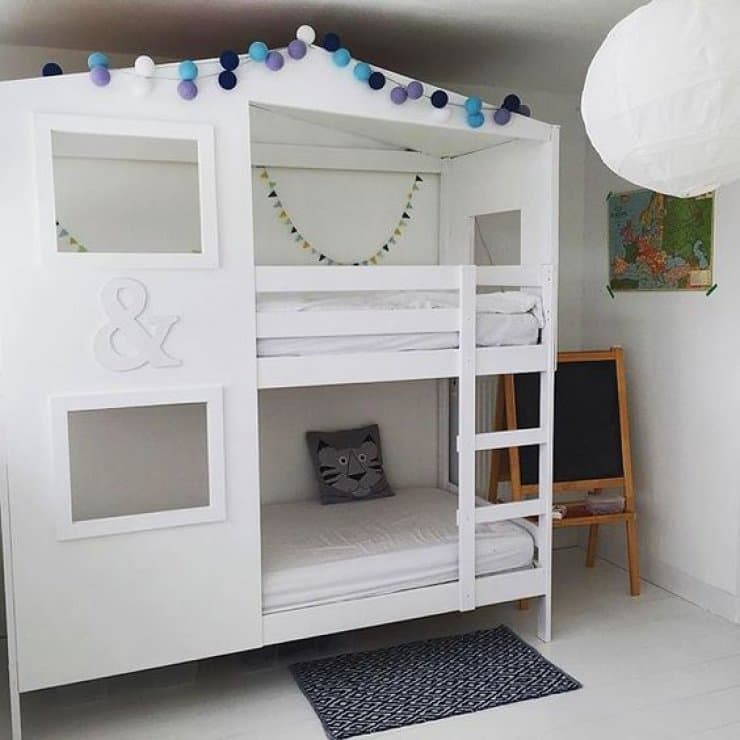 fabriquer un lit superposé en forme de maison