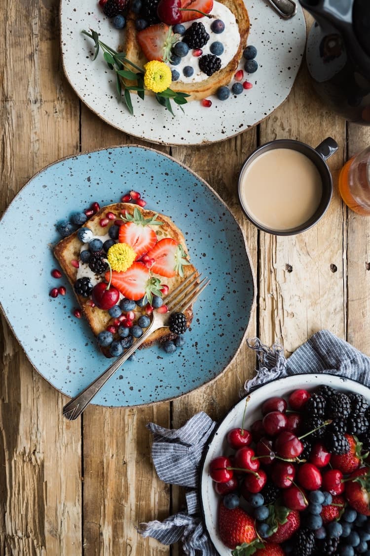 bien decorer sa maison pour l'hiver pancakes baies myrtilles