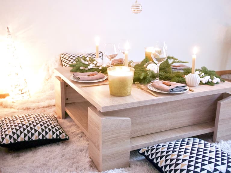 Inspiration déco table de Noël entre amis