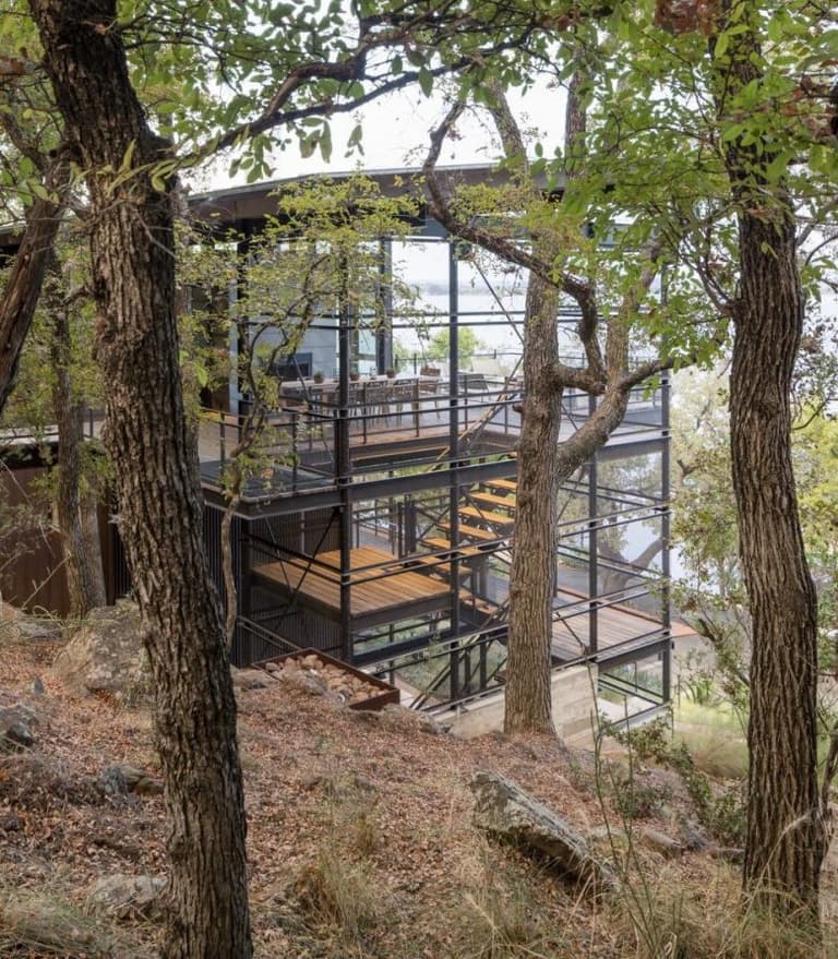 maison sur pilotis