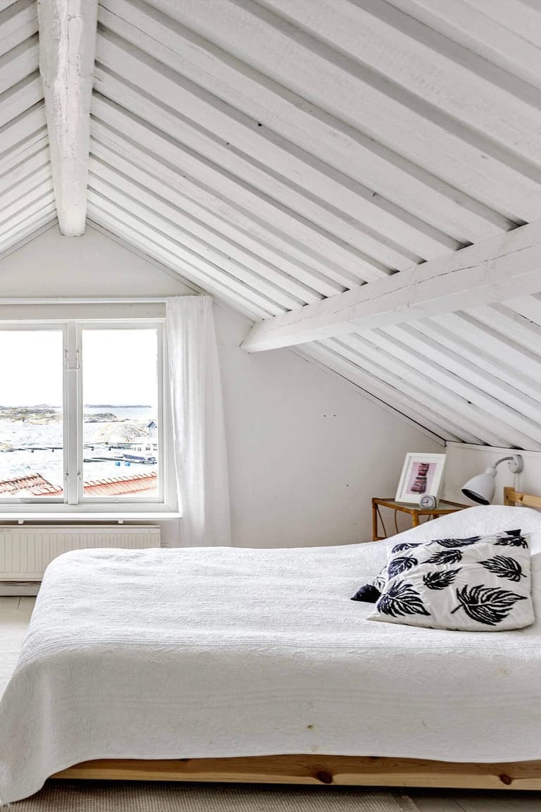 chambre petite maison pêcheur bicoque blanche