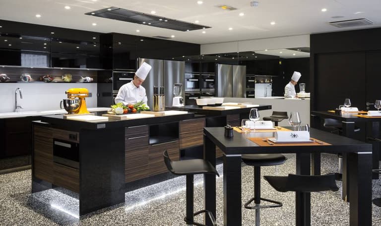 perene cuisine plan de travail coulissant avis paul bocuse institut