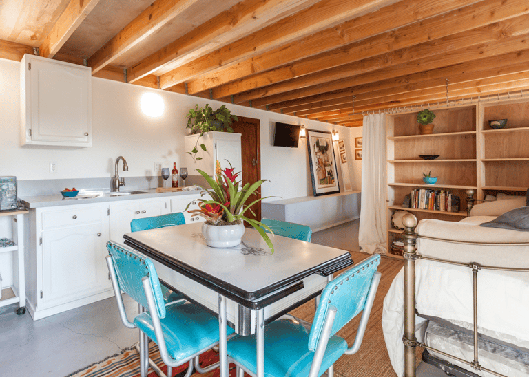 comment s'inscrire sur airbnb appartement salon studio