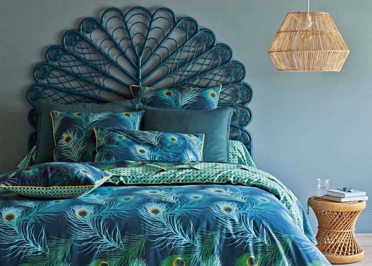 tête de lit en rotin vintage bleu canard blog deco clem around the corner