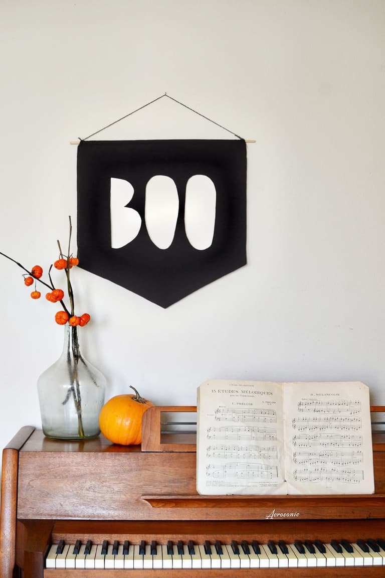 décoration murale drapeau message boo bannière pour enfant