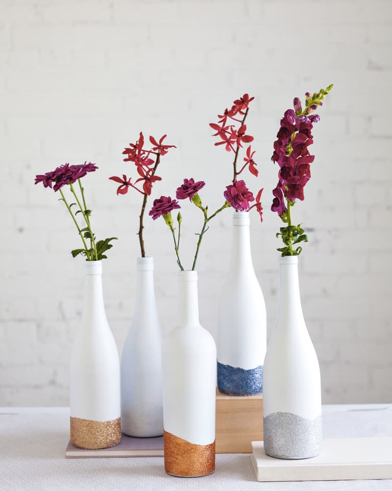 idée déco récup bouteille fleurs - blog déco - clem around the corner