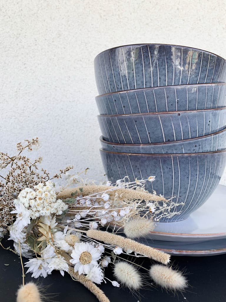 clemaroundthecorner déco fleurs séchées bol bleu saladier style rustique