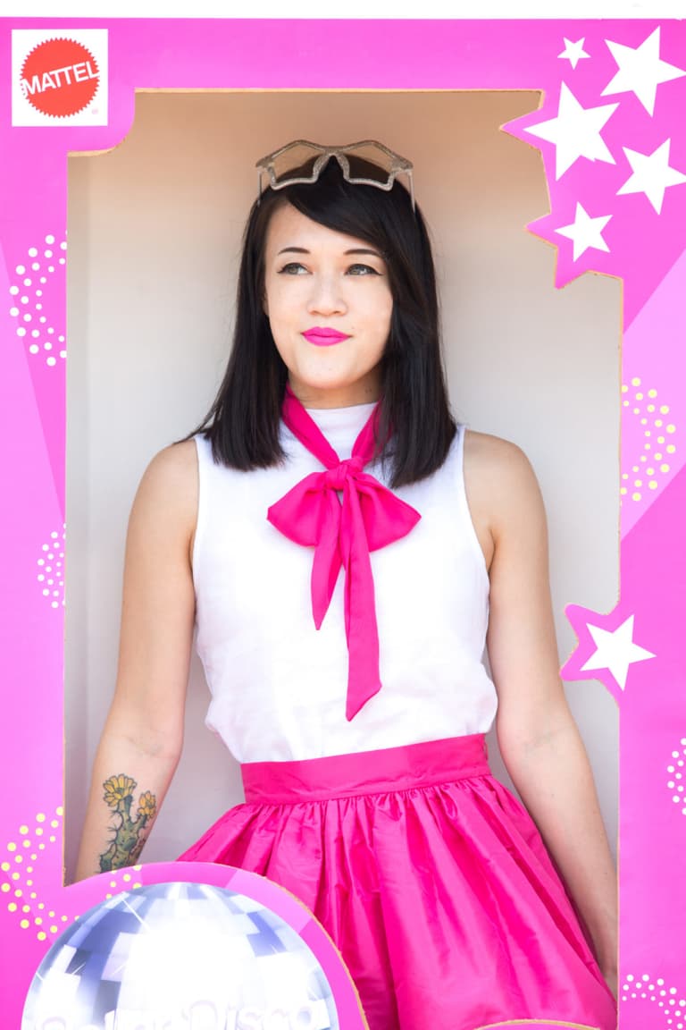 déguisement diy halloween femme fille boîte poupée barbie