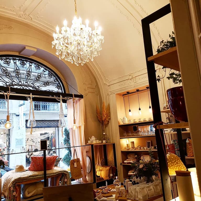 Hominess Boutique à Montpellier avec décoration et accessoires