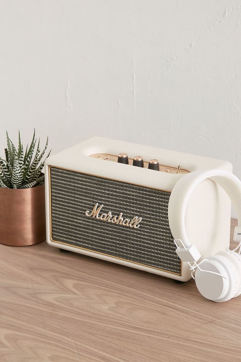 idée cadeau enceinte marshall blanche effet rétro déco intérieure blog clematc
