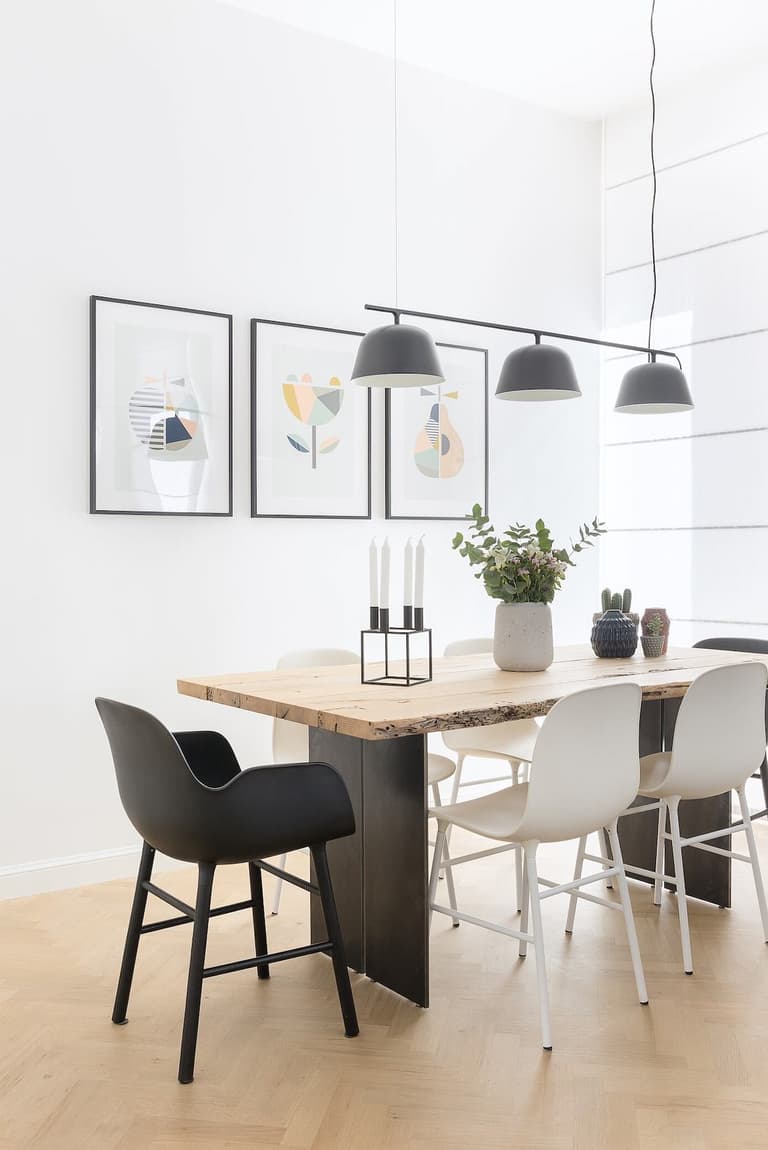 diy table repas plateau bois brut pied métal fin étroit rectangulaire