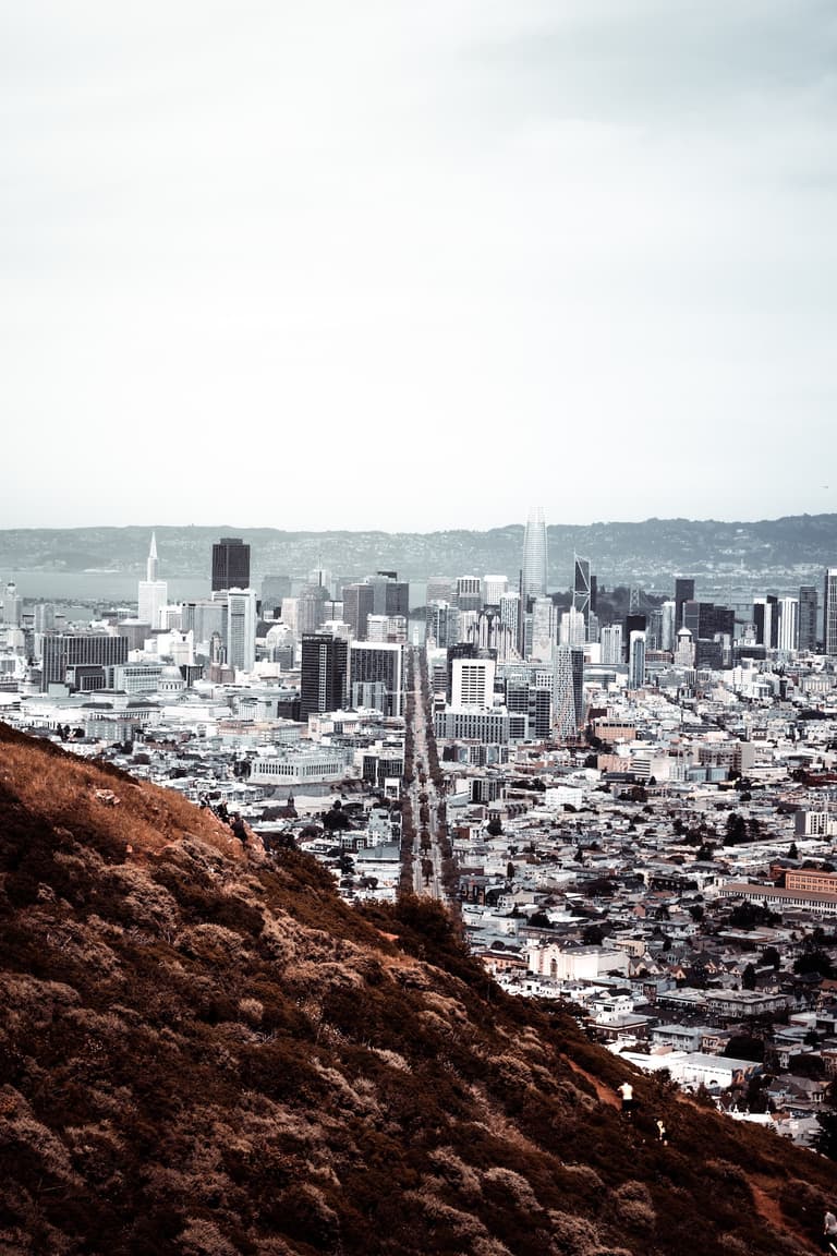 skyline gratte-ciel tour San Francisco bâtiment depuis twin peaks architecture