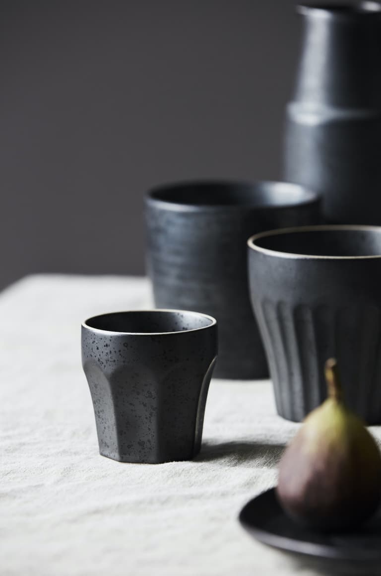 petite tasse café thé noir carbone blog deco