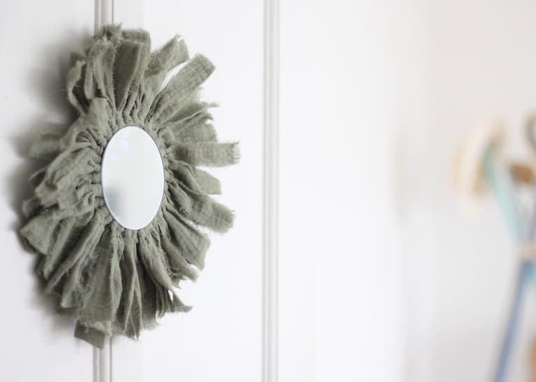 miroir en tissu rond bohème création déco naissance cadeau