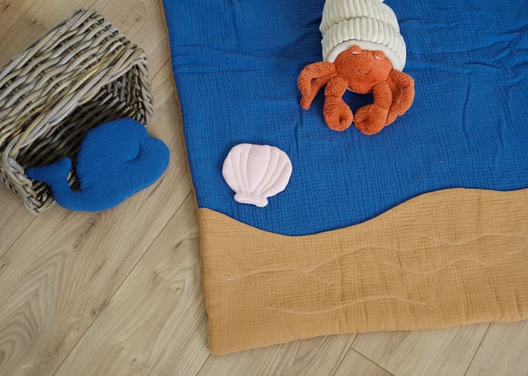 tapis d'éveil fait main océan poisson baleine coquillage en tissu