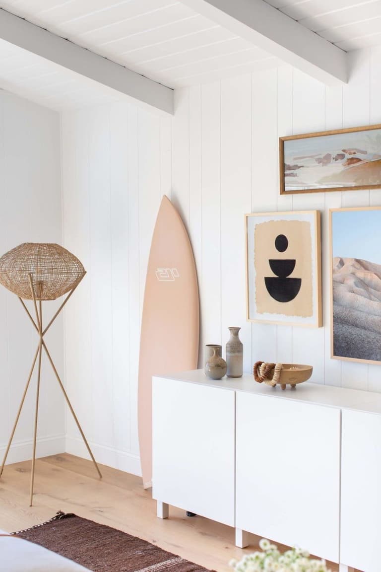 déco planche de surf rose pastel luminaire rotin blog deco