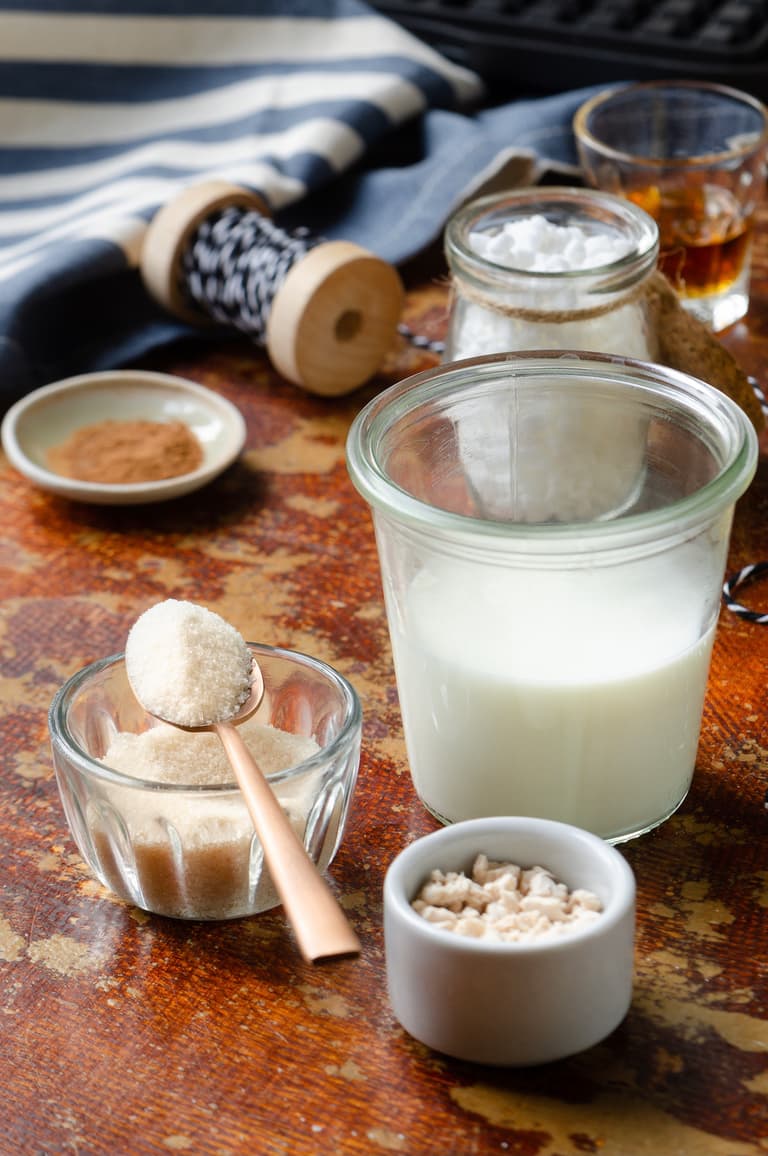 Levure de boulanger activée dans du lait tiède