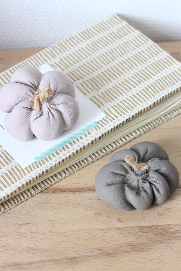 citrouille décorative plâtre à faire soi-même tuto