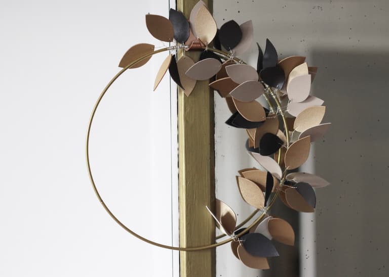 couronne d'automne à faire soi-même en simili cuir