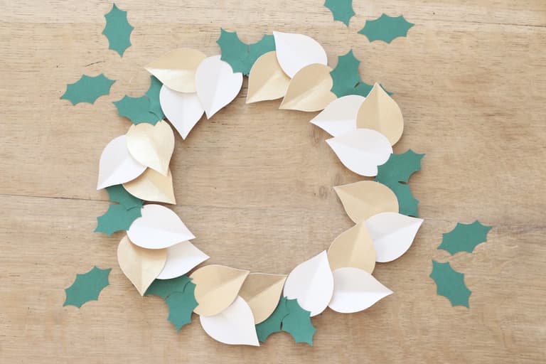 couronne de Noël en papier - blog déco diy clem atc