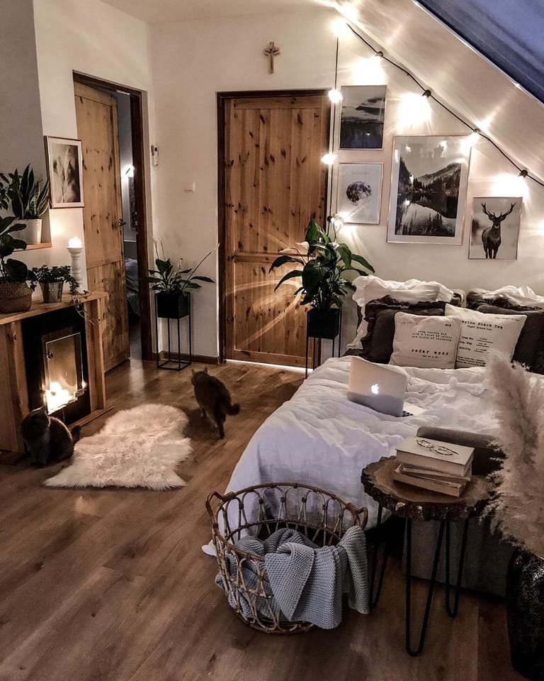 chambre cosy guirlande lumineuse panier osier