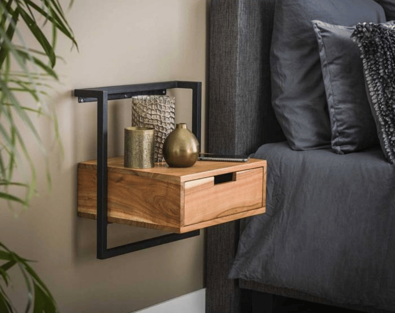 Table de nuit suspendue en fer et bois