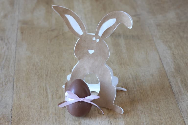 comment créer décoration oeuf kinder originale