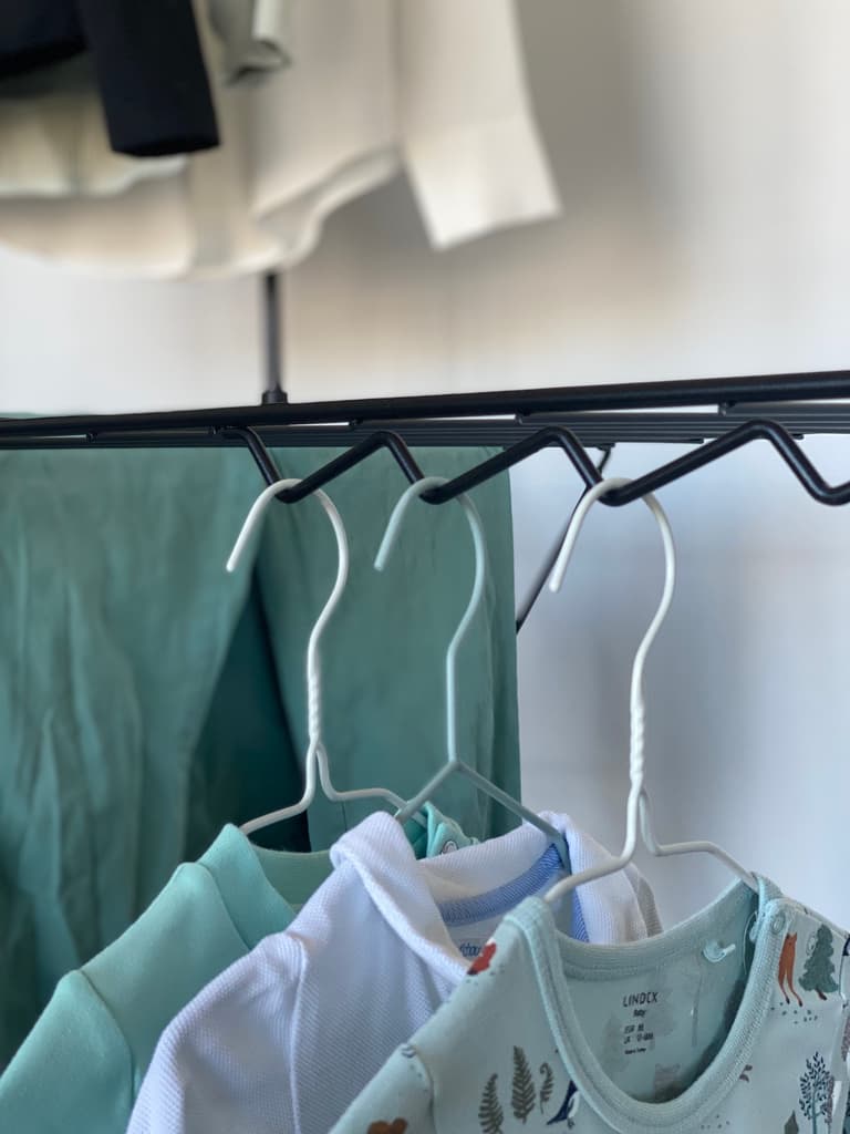 étendoir à linge Brabantia avis spécial cintre accroche