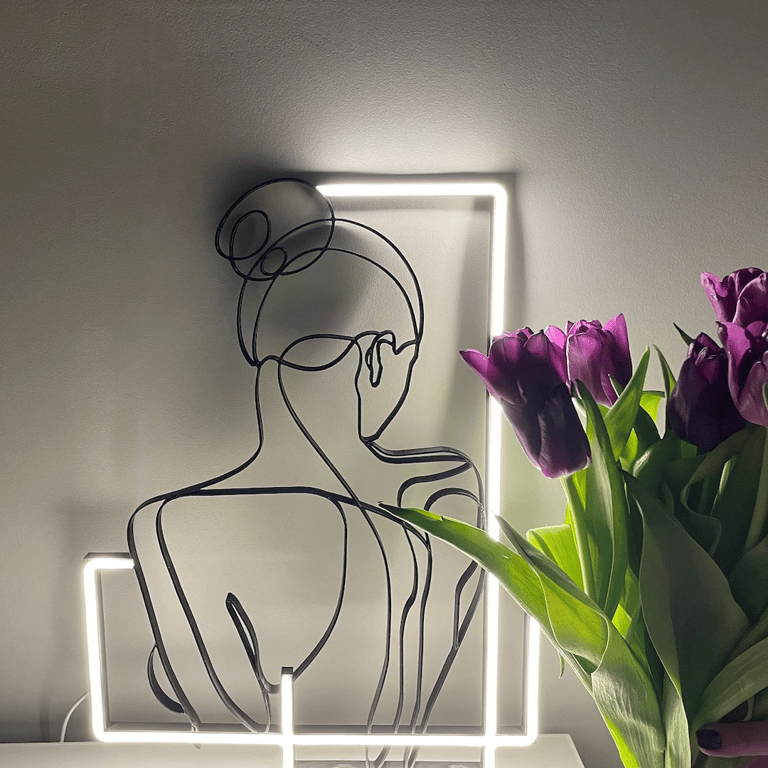 deco chambre cadre neon blanc noir abstrait bouquet fleurs