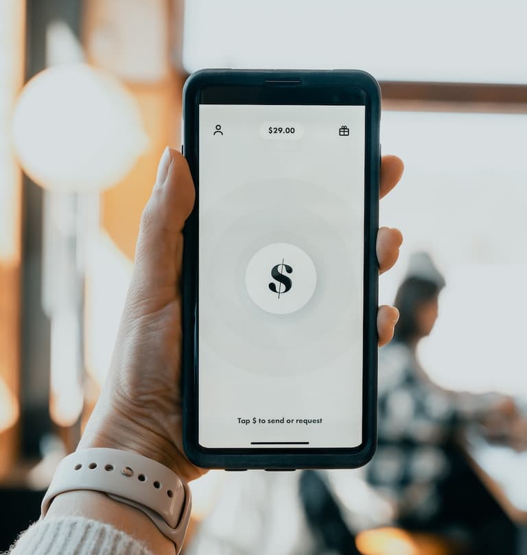smartphone budget compte technologie deco intérieure