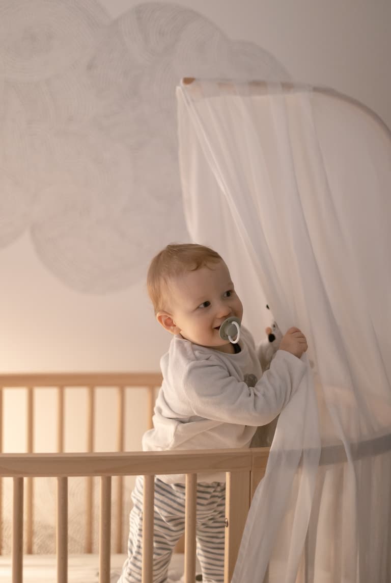 canopy Stokke lit bois rond