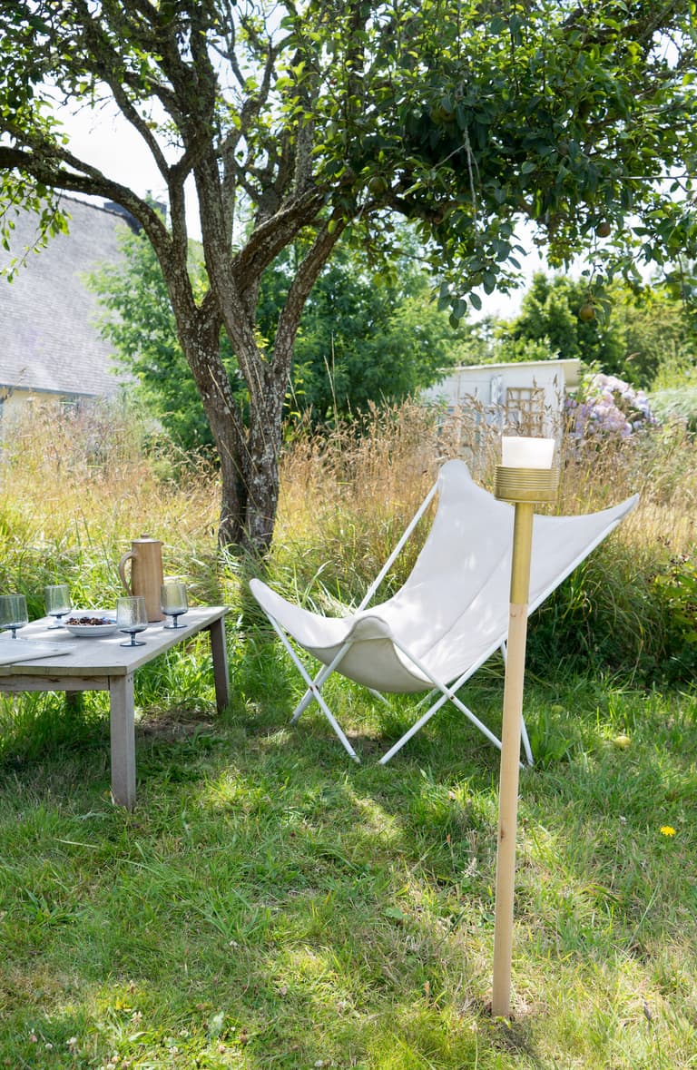 fabriquer torche de jardin sur pied bois