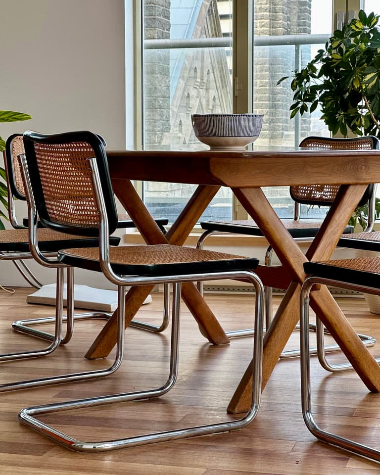 mobilier années 80 chaise cannage B32 CESCA noire