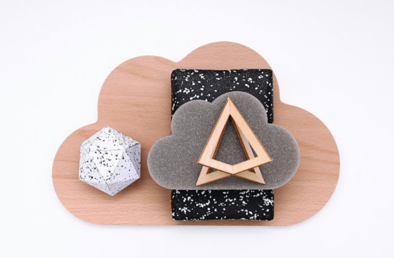 planche en bois nuage