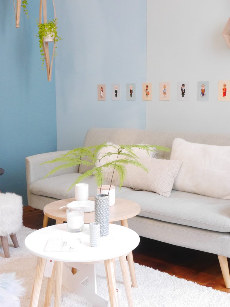 meubles but en vidéos salon scandinave moderne mauve bleu