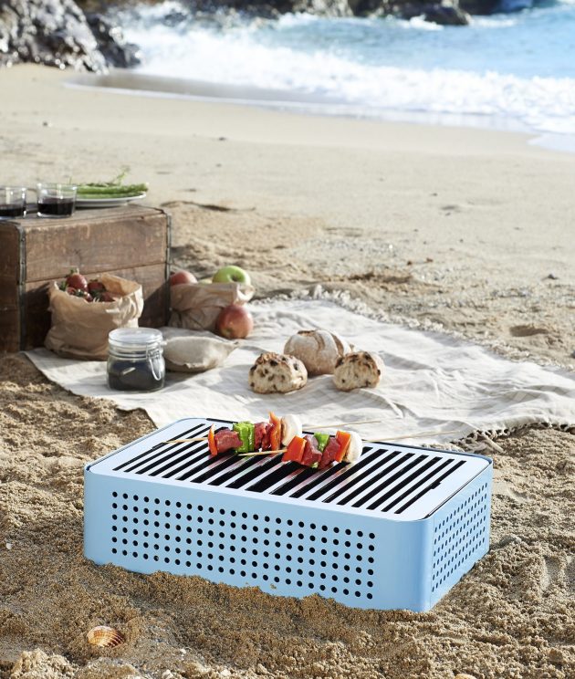 les accessoires pour cuisiner à l'extérieur barbecue de plage
