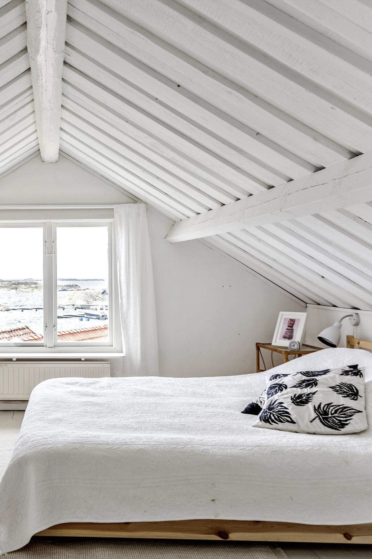 chambre petite maison pêcheur bicoque blanche