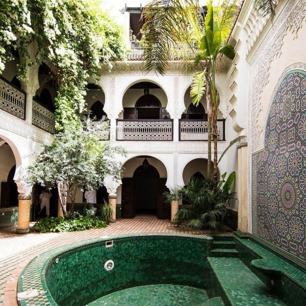 maison marocaine piscine vert blog deco