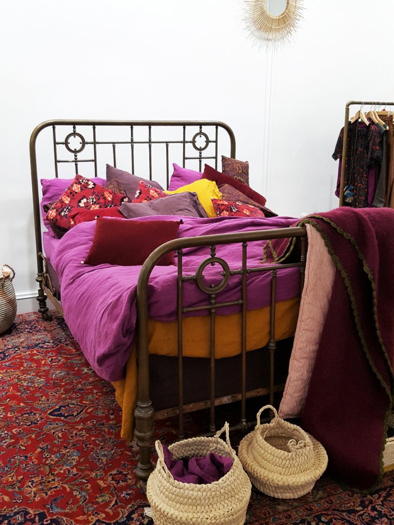 Monoprix deco couleur prune draps lin jaune moutarde chambre