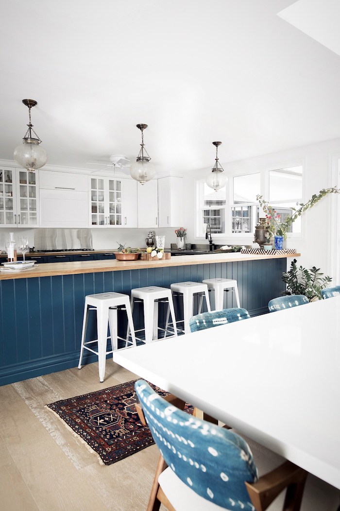 maison californienne cuisine blanc bleu vintage californie palm springs decoration deco