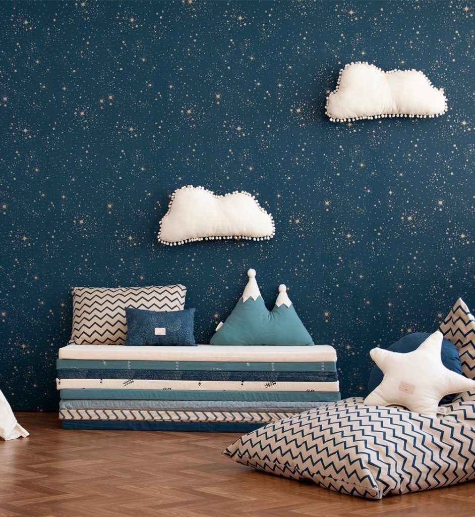 coussin de sol chambre étoile bleu marine - blog déco - clem around the corner