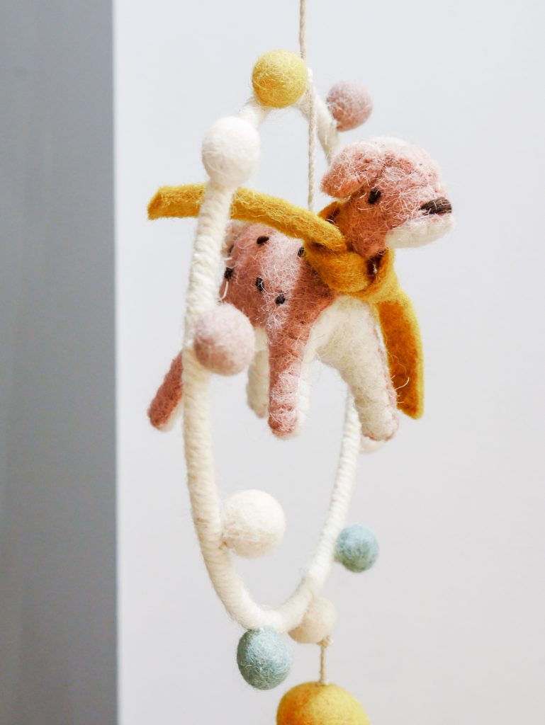 maison et objet janvier 2019 feutrine enfant kids jouet mobile - blog déco - clem around the corner
