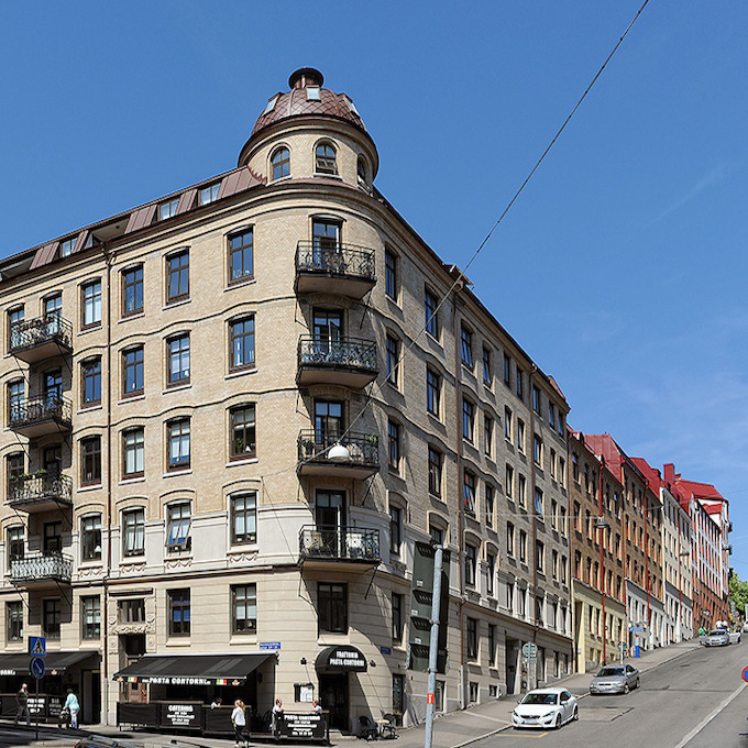 appartement suédois extérieur briques marrons - blog déco - clem around the corner