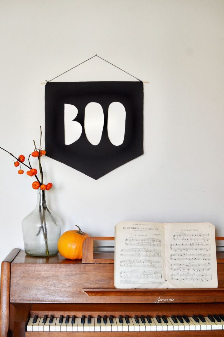 décoration murale drapeau message boo bannière pour enfant