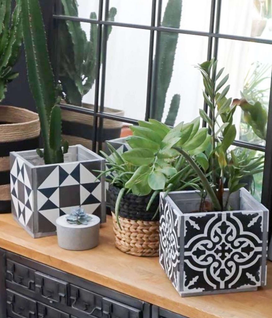 cache pot ciment noir blanc style vintage carré - blog déco - clem around the corner