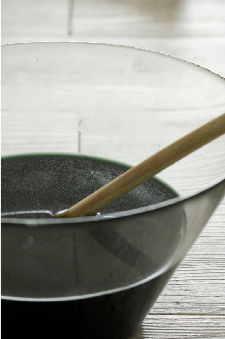 tie and dye vert bricolage eau peinture - blog déco - clem around the corner